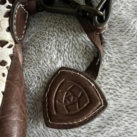 Ariat Leather Purse LIKE NEW! - Picture 3 of 7